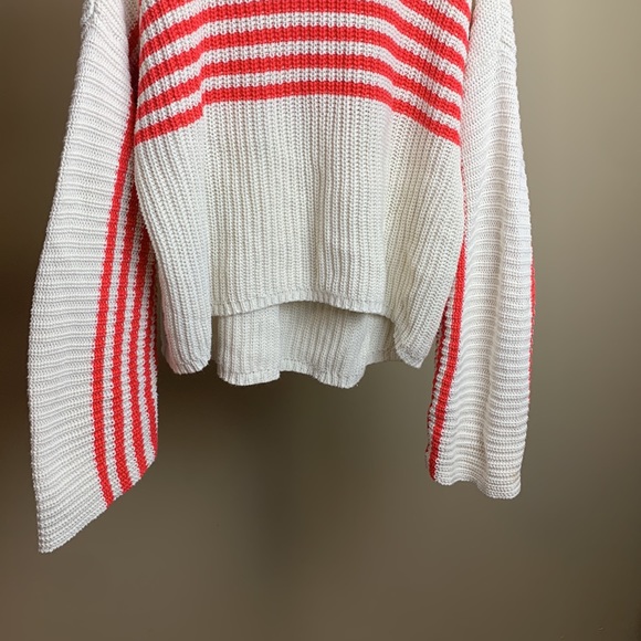 Aeri sweater - Picture 2 of 9